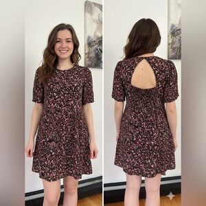 Old Navy black and pink floral short sleeve dress.
